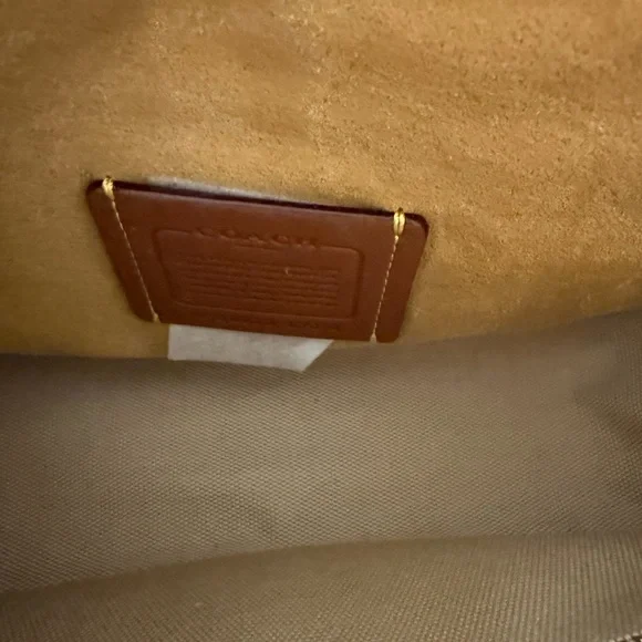 Coach Cherry Print Soft Tabby -Red and Cream - Picture 5 of 5